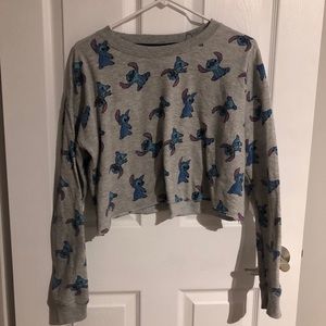 Small stitch cropped sweater